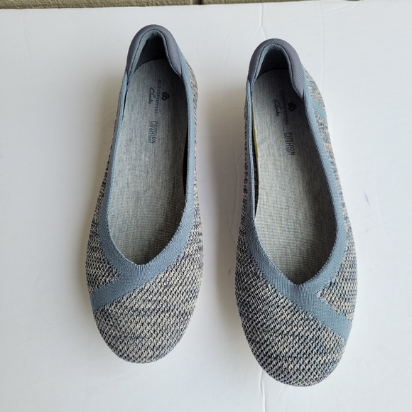 Clarks | Shoes | Clarks Cloudsteppers Knit Slipon Flats Cushion Soft Removable  Insoles Size 6m | Poshmark